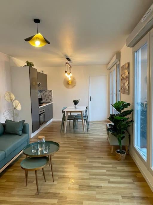 Appartement Cosy Champs Sur Marne Esterno foto