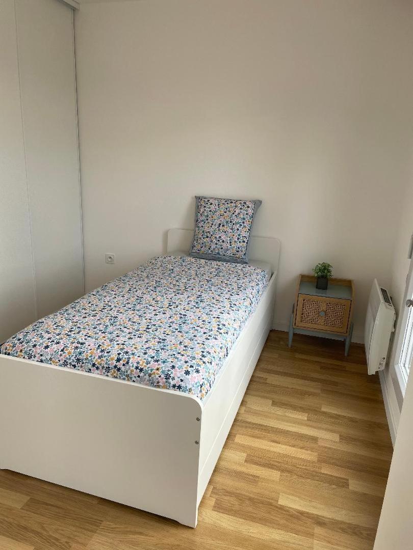 Appartement Cosy Champs Sur Marne Esterno foto